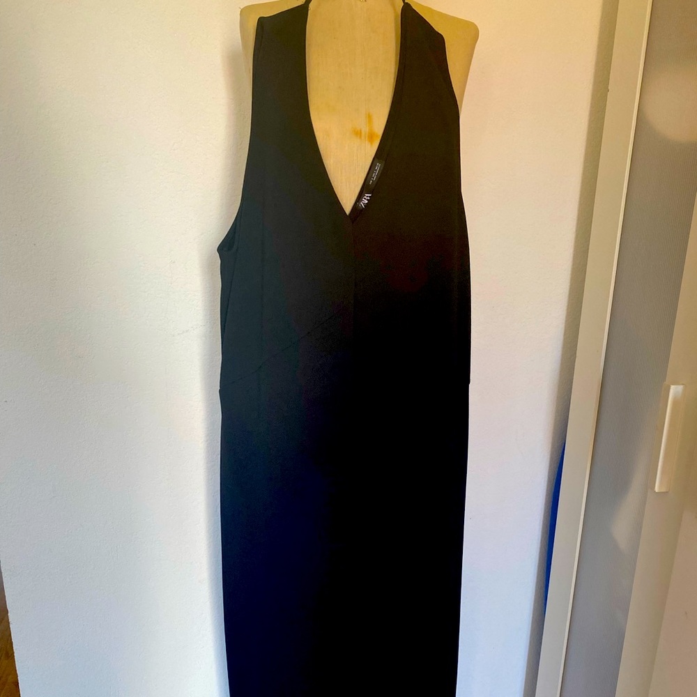 Zara black jumper. Size S